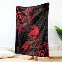 New Zealand Tui Bird Blanket Aotearoa Maori Pattern - Red