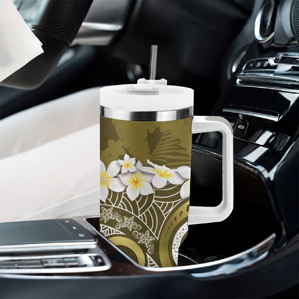 Gold Polynesian Tribal Frangipani Tropical Vibe Tumbler With Handle