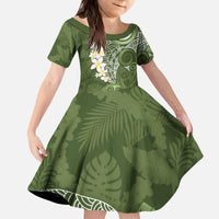 Green Polynesian Tribal Frangipani Tropical Vibe Kid Short Sleeve Dress