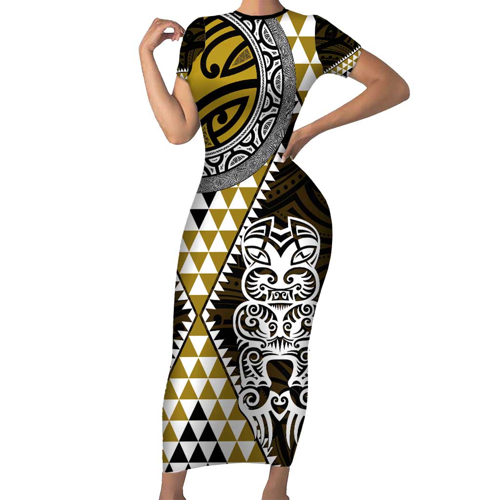 Yellow Aotearoa Niho Taniwha Family Matching Short Sleeve Bodycon Dress and Hawaiian Shirt Maori Mythology Tooth - Taniko Motifs LT14 Mom's Dress Yellow - Polynesian Pride