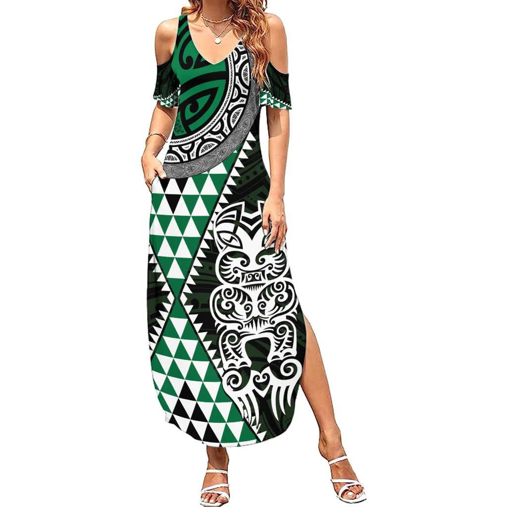 Green Aotearoa Niho Taniwha Family Matching Summer Maxi Dress and Hawaiian Shirt Maori Mythology Tooth - Taniko Motifs LT14 Mom's Dress Green - Polynesian Pride