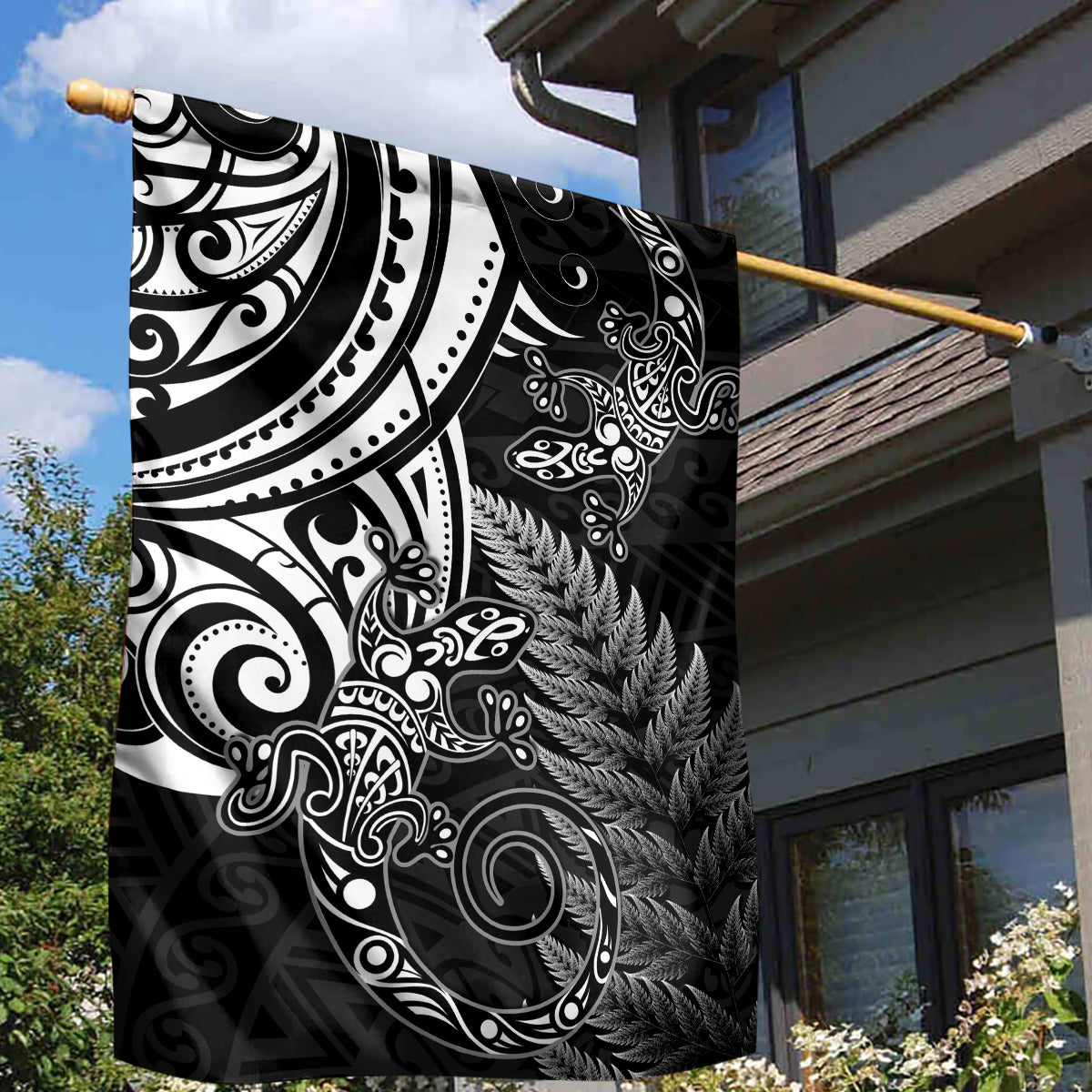 New Zealand Lizard Garden Flag Silver Fern Aotearoa Maori LT14 - Polynesian Pride