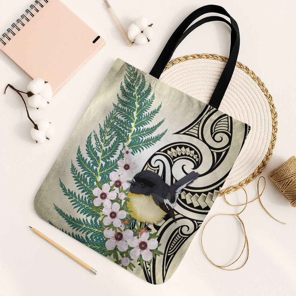 Endemic Tomtit New Zealand Tote Bag Miromiro Manuka Silver Fern Maori Pattern