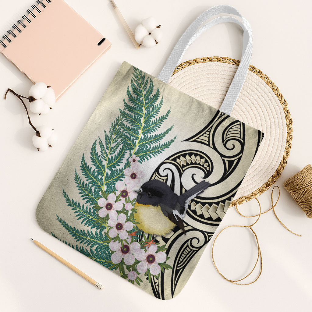 Endemic Tomtit New Zealand Tote Bag Miromiro Manuka Silver Fern Maori Pattern