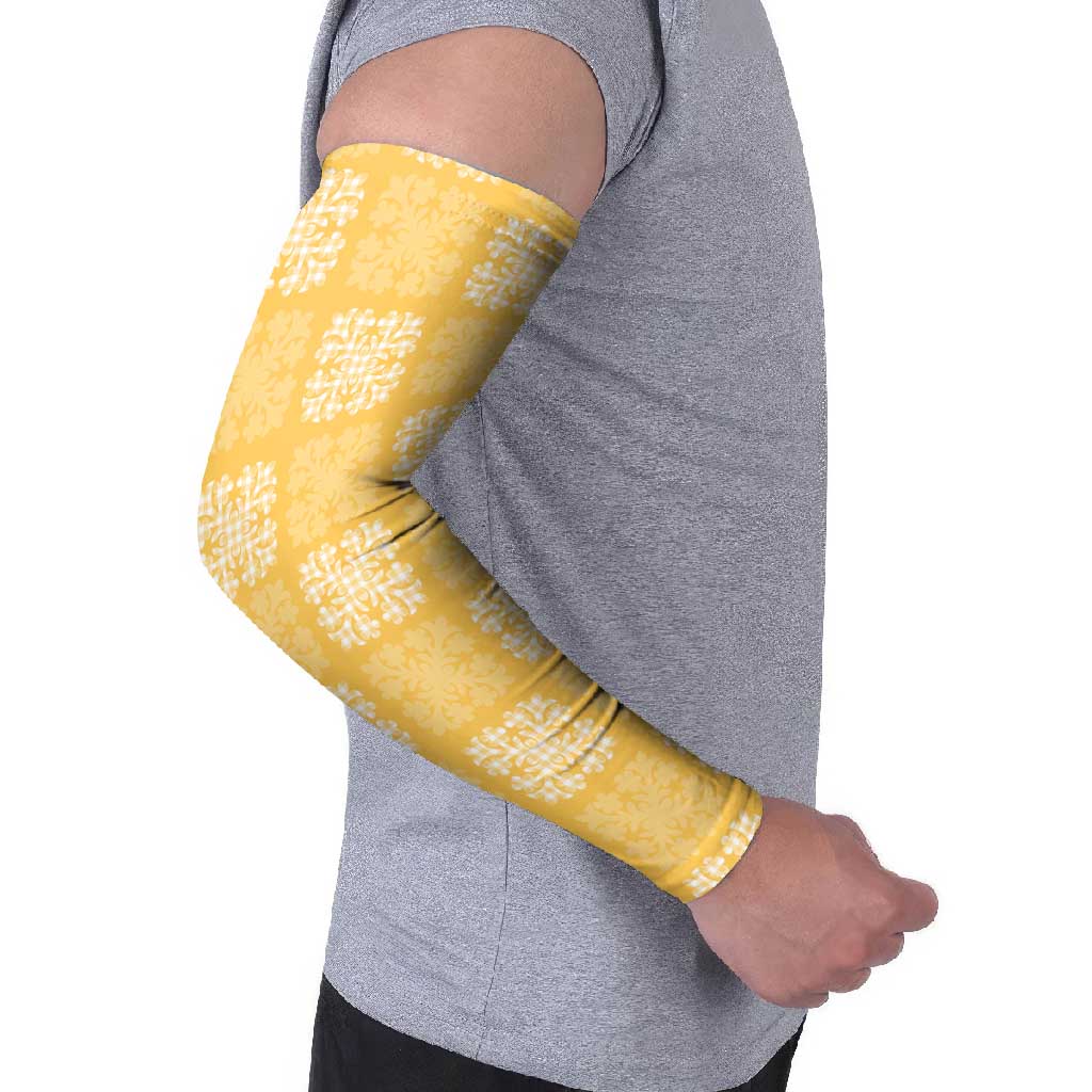 Yellow Palaka Quilt Hawaii Arm Sleeves Traditional Hawaii-plaid Pattern - Polynesian Pride