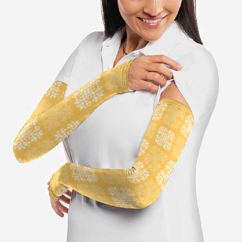 Yellow Palaka Quilt Hawaii Arm Sleeves Traditional Hawaii-plaid Pattern - Polynesian Pride