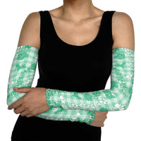 Omaomao Aloha Hawaii Arm Sleeves Plumeria Lei With Palaka Motif LT14 - Polynesian Pride