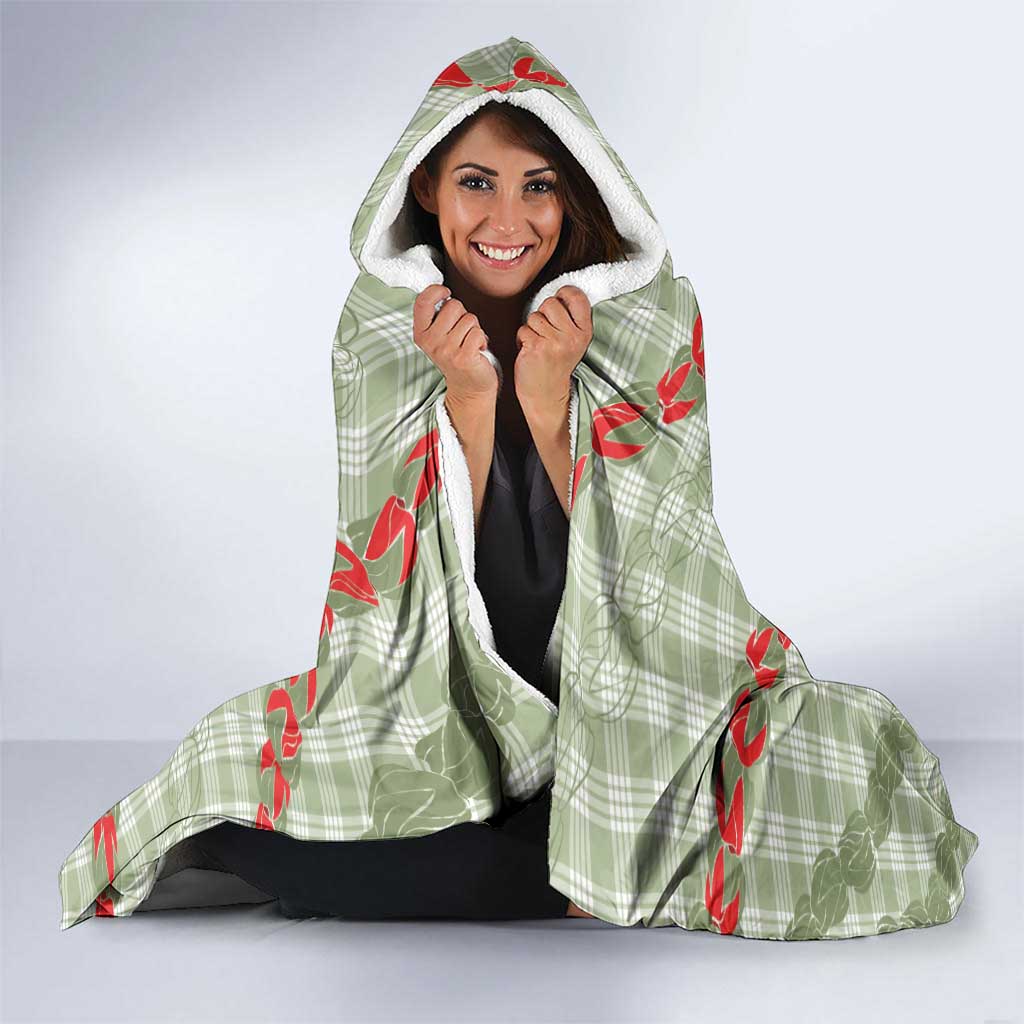 Omaomao Aloha Hawaii Hooded Blanket Rosebud Lei With Palaka Motif - Polynesian Pride