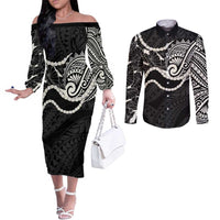 Aloha Hawaii Kalo Pikake Lei Couples Matching Off The Shoulder Long Sleeve Dress and Long Sleeve Button Shirt Chest Tattoo Black Hawaiian Pattern