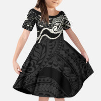 Aloha Hawaii Kalo Pikake Lei Family Matching Long Sleeve Bodycon Dress and Hawaiian Shirt Chest Tattoo Black Hawaiian Pattern LT14 Daughter's Dress Black - Polynesian Pride
