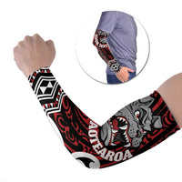 Personalised Aotearoa Bulldog Arm Sleeves New Zealand Maori Taniko Art - Polynesian Pride