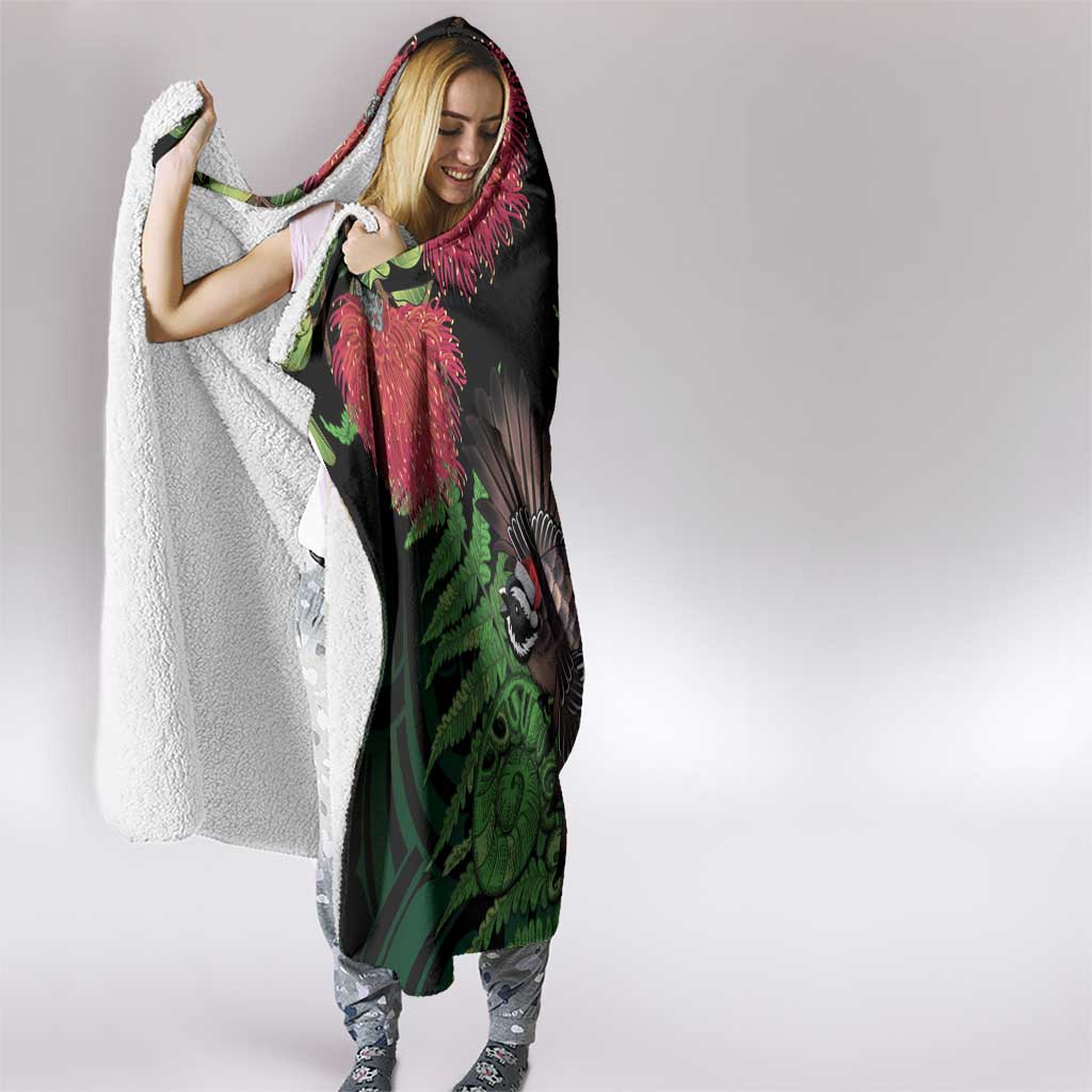 Meri Kirihimete New Zealand Hooded Blanket Piwakawaka Koru Fern Mix Pohutukawa LT14 - Polynesian Pride