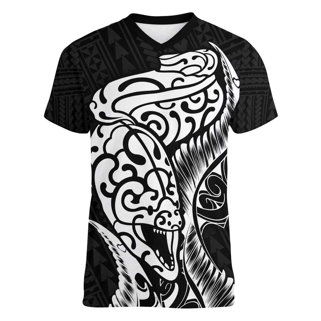 New Zealand Eel Women V-Neck T-Shirt Tuna Aotearoa Maori Patten - Black