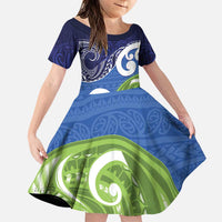 Southland New Zealand Family Matching Puletasi and Hawaiian Shirt Maori Koru Flag Color LT14 Daughter's Dress Blue - Polynesian Pride