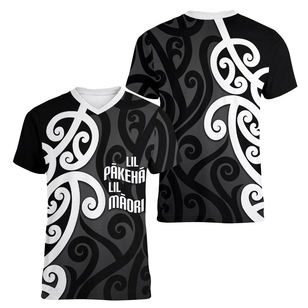Lil Pakeha Lil Maori New Zealand Women V-Neck T-Shirt Kiwi Proud Mangopare Pattern LT14 - Polynesian Pride