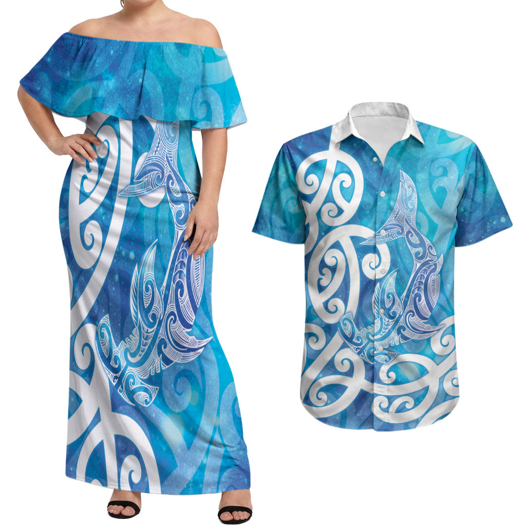 Hammerhead Shark Tattoo New Zealand Couples Matching Off Shoulder Maxi Dress and Hawaiian Shirt Maori Galaxy Mangopare Pattern LT14 Turquoise - Polynesian Pride