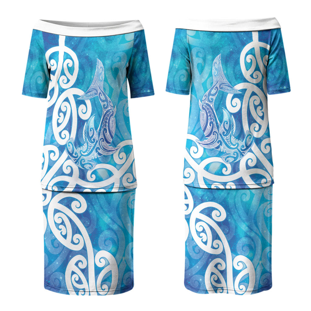 Hammerhead Shark Tattoo New Zealand Couples Matching Puletasi and Hawaiian Shirt Maori Galaxy Mangopare Pattern LT14 - Polynesian Pride