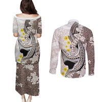 Brown and White Hawaii Shark Tattoo Couples Matching Puletasi and Long Sleeve Button Shirt Puakenikeni Lei Plumeria Polynesian Pattern - Polynesian Pride
