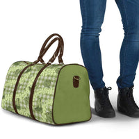 Lime Palaka Hawaii Cowboy Travel Bag Puakenikeni Lei Paniolo Papale Seamless Vibes - Polynesian Pride