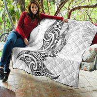 New Zealand Hammerhead Shark Quilt Maori Haehae Mangopare White LT14 - Polynesian Pride