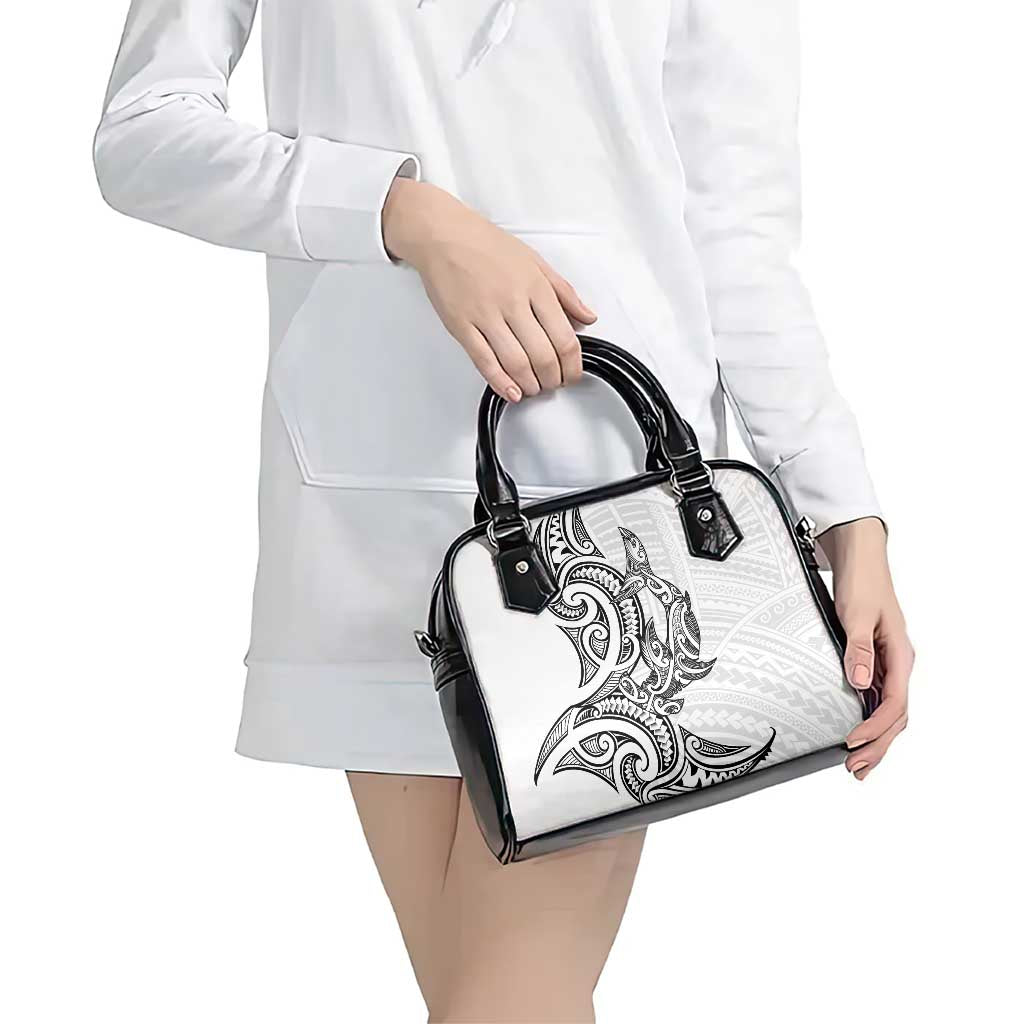 New Zealand Hammerhead Shark Shoulder Handbag Maori Haehae Mangopare White - Polynesian Pride