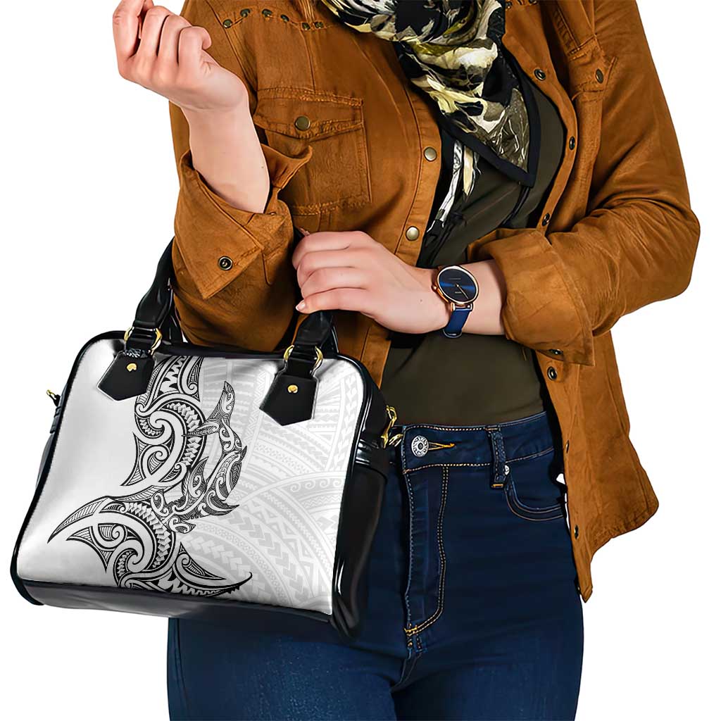 New Zealand Hammerhead Shark Shoulder Handbag Maori Haehae Mangopare White - Polynesian Pride