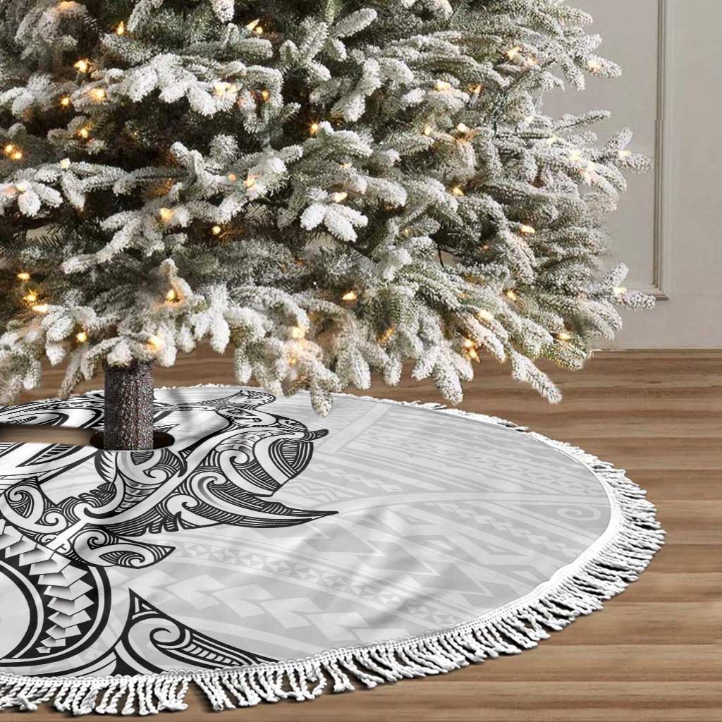 New Zealand Hammerhead Shark Tree Skirt Maori Haehae Mangopare White - Polynesian Pride