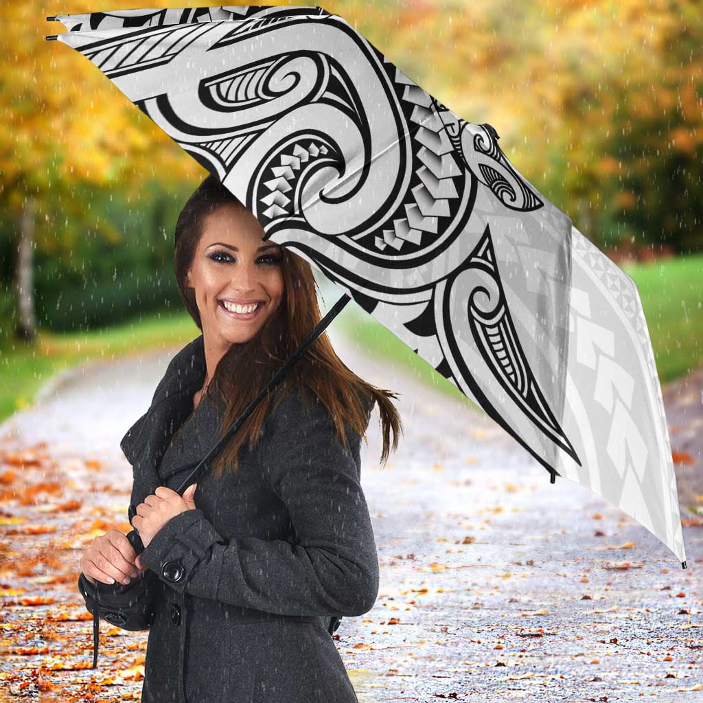 New Zealand Hammerhead Shark Umbrella Maori Haehae Mangopare White LT14 - Polynesian Pride