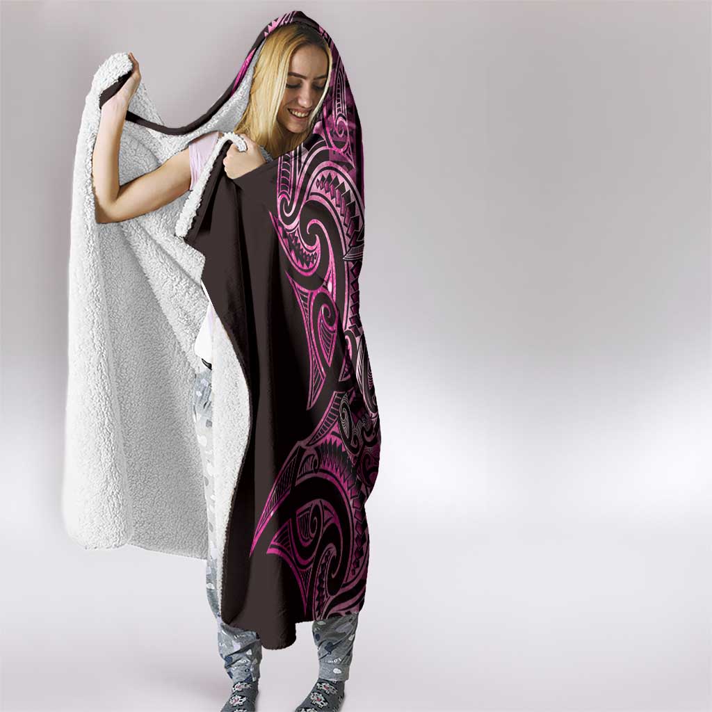 New Zealand Hammerhead Shark Hooded Blanket Maori Haehae Mangopare Pink - Polynesian Pride