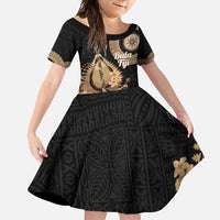 Black Bula Fiji Family Matching Off Shoulder Maxi Dress and Hawaiian Shirt Fijian Dance Fan Tapa Cloth Pattern LT14 Daughter's Dress Black - Polynesian Pride