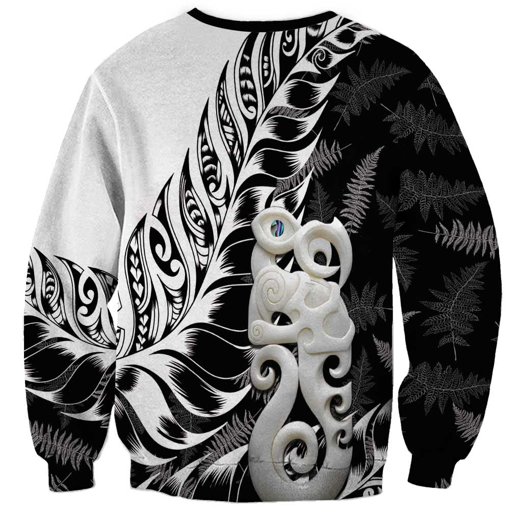 Aotearoa Manaia NZ Maori Silver Fern Sweatshirt