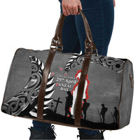New Zealand ANZAC Day Travel Bag 25th April Silver Fern With Poppy - Polynesian Pride
