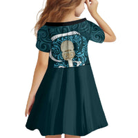 Turquoise New Zealand Eel Family Matching Off Shoulder Maxi Dress and Hawaiian Shirt Aotearoa Maori Tuna With Kotiate Weapon LT14 - Polynesian Pride