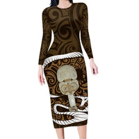 Gold New Zealand Eel Family Matching Long Sleeve Bodycon Dress and Hawaiian Shirt Aotearoa Maori Tuna With Kotiate Weapon LT14 Mom's Dress Gold - Polynesian Pride