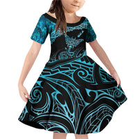 New Zealand Stingray Family Matching Off Shoulder Short Dress and Hawaiian Shirt Aotearoa Whai With Maori Paua Shell LT14 Daughter's Dress Turquoise - Polynesian Pride