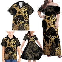 Black And Gold Aotearoa Whai Family Matching Off Shoulder Maxi Dress and Hawaiian Shirt NZ Stingrays Maori Curves Style LT14 - Polynesian Pride