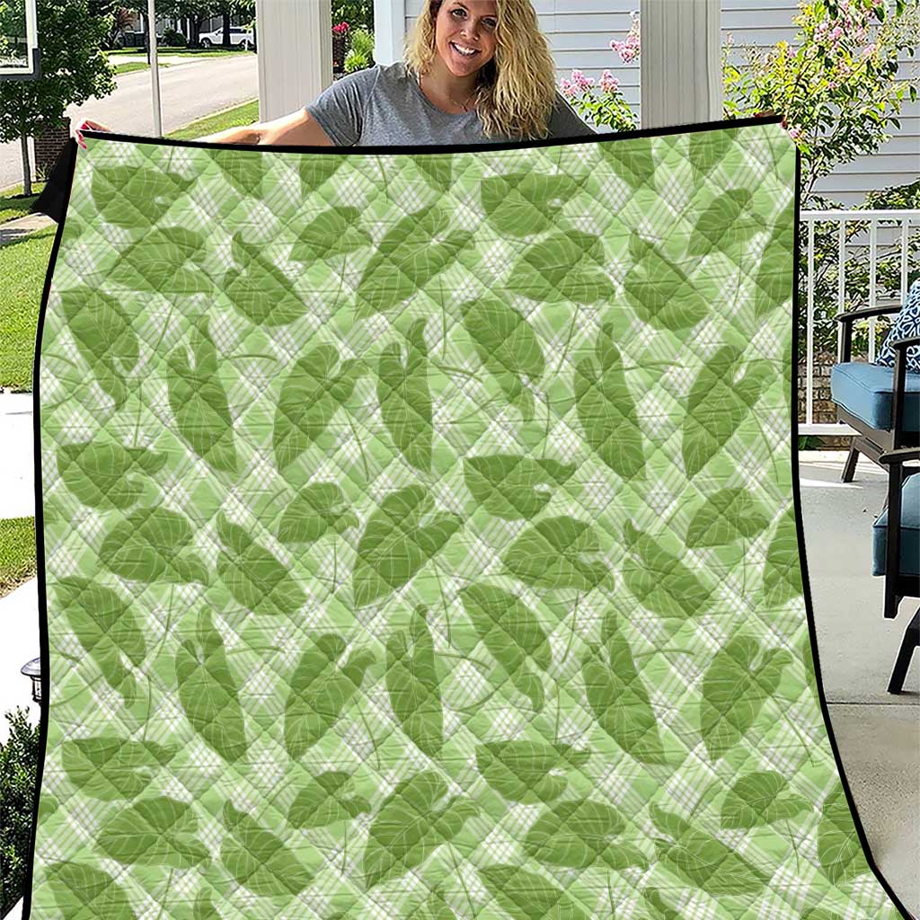 Green Hawaii Kalo Palaka Motifs Quilt Hawaiian Taro Leaves Elegant Vibes - Polynesian Pride