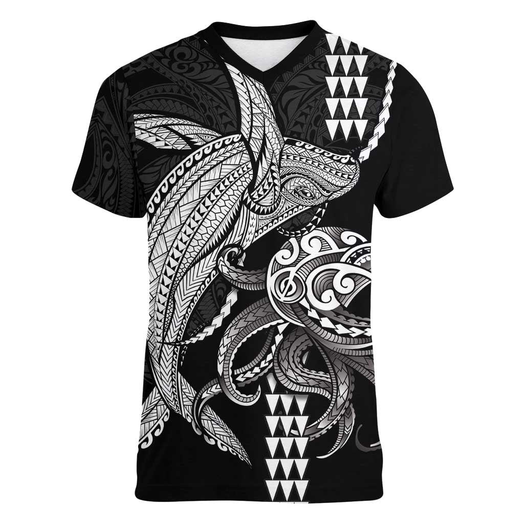 Kanaloa Aloha Hawaii Women V-Neck T-Shirt Humpback Whale Octopus Tattoo Kakau Pattern