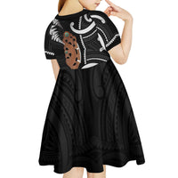 New Zealand Maripi Kid Short Sleeve Dress Silver Fern Mix Aotearoa Maori Pattern LT14 - Polynesian Pride