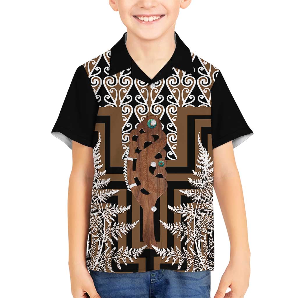 New Zealand Family Matching Off Shoulder Maxi Dress and Hawaiian Shirt Maori Maripi Knife With Poutama Art LT14 Son's Shirt Brown - Polynesian Pride