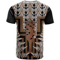 New Zealand T Shirt Maori Maripi Knife With Poutama Art