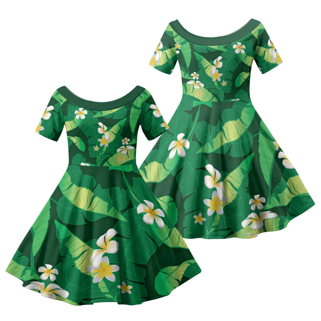 Green Banana Leaf Hawaii Family Matching Puletasi and Hawaiian Shirt Lau Maia Plumeria Tropical Summer Vibes LT14 Daughter's Dress Green - Polynesian Pride