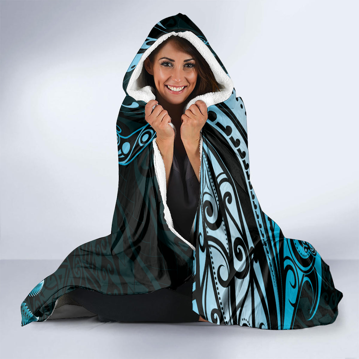 New Zealand Lizard Hooded Blanket Silver Fern Aotearoa Maori Blue Version LT14 - Polynesian Pride