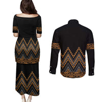 Gold Aotearoa Mangopare Kowhaiwhai and Niho Taniwha Couples Matching Puletasi and Long Sleeve Button Shirt Maori New Zealand LT14 - Polynesian Pride