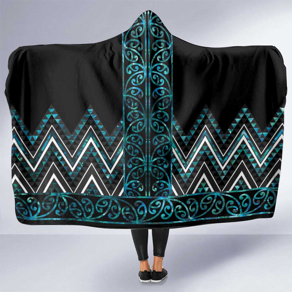 Paua Shell Aotearoa Mangopare Kowhaiwhai and Niho Taniwha Hooded Blanket Maori New Zealand