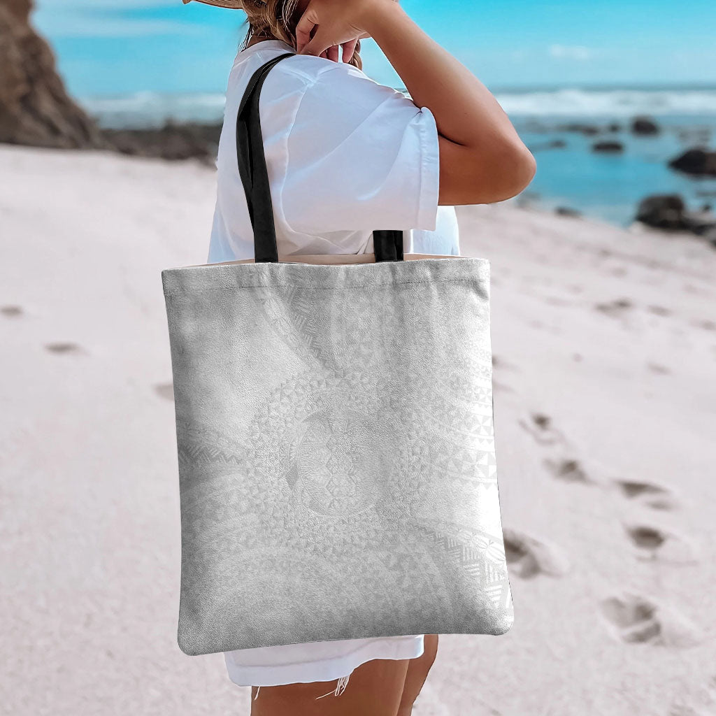 Tonga White Sunday Tote Bag Fakame Tongan Ngatu Turtle LT14 - Polynesian Pride