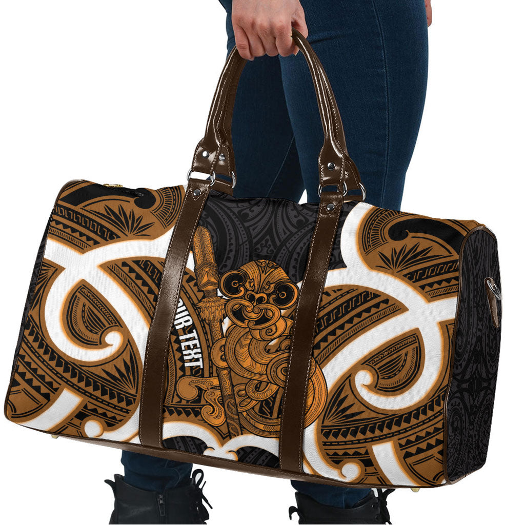 Karaka Aotearoa Atua Tumatauenga Personalised Travel Bag Maori God Of War Tiki With Taiaha LT14 - Polynesian Pride