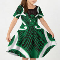 Kakariki Aotearoa Atua Tumatauenga Personalised Kid Short Sleeve Dress Maori God Of War Tiki With Taiaha LT14 KID Green - Polynesian Pride