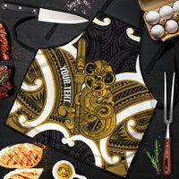 Kowhai Aotearoa Atua Tumatauenga Personalised Apron Maori God Of War Tiki With Taiaha LT14 Yellow - Polynesian Pride