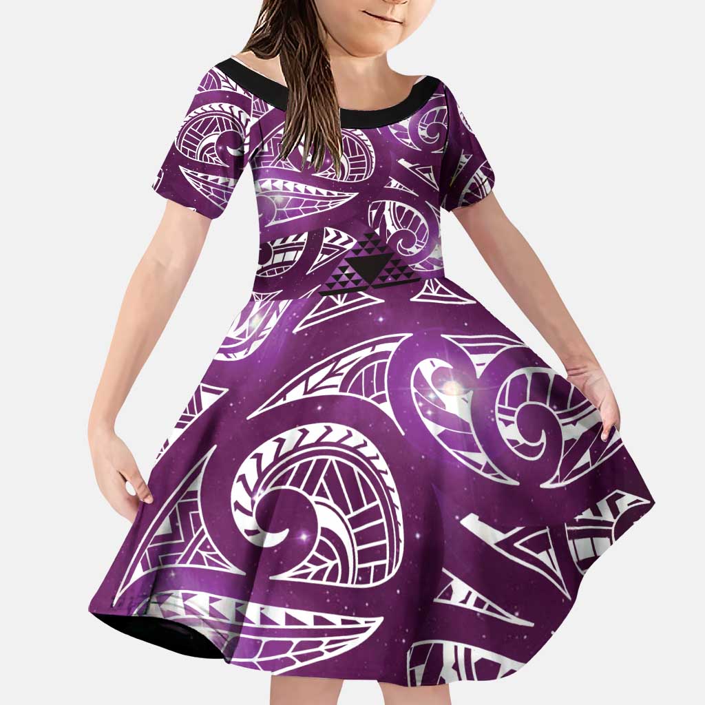 Matariki New Zealand Family Matching Off Shoulder Short Dress and Hawaiian Shirt NZ Niho Taniwha Maori New Year Purple Galaxy LT14 Daughter's Dress Purple - Polynesian Pride